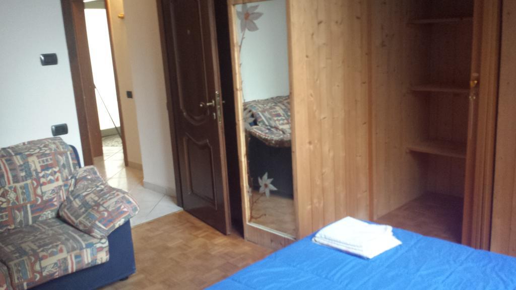 Apartmán Residenze Glorenza Bolzano Pokoj fotografie