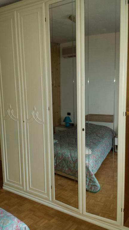 Apartmán Residenze Glorenza Bolzano Pokoj fotografie